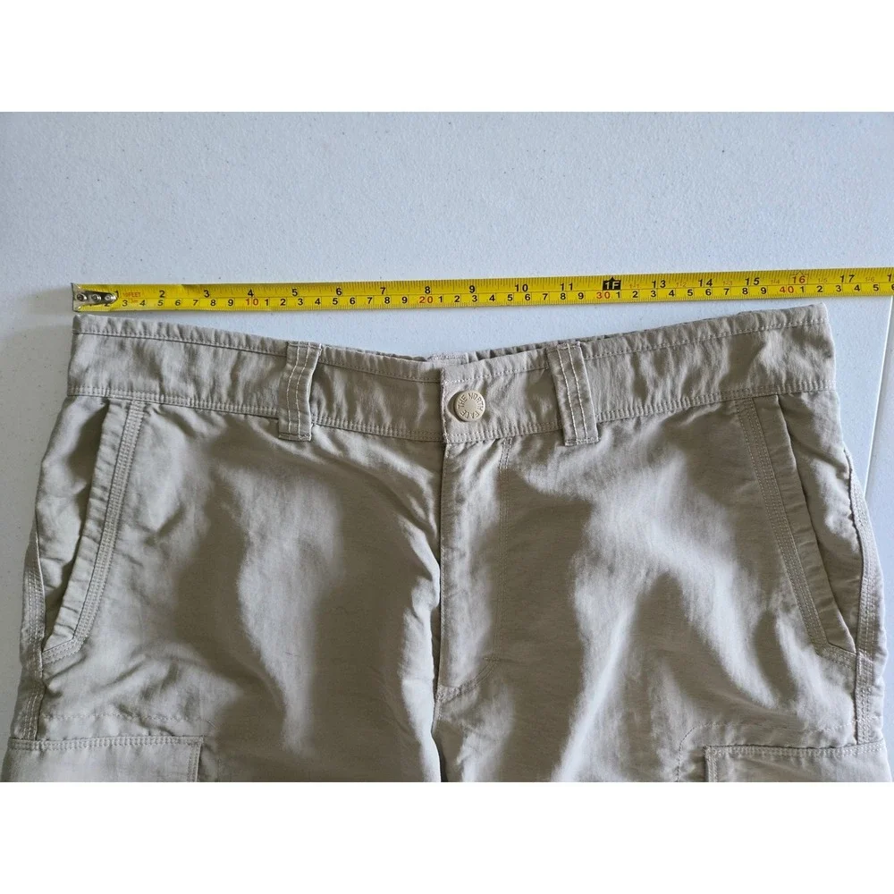 The North Face Mens Cargo Shorts Tan Khaki Nylon Hiking Trail Utility Size 32